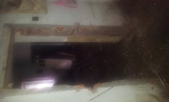 Zhotovení podlah a oken po povodních v Rudníku - stav před realizací