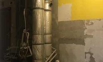 Bourání umakartového jádra a dalších příček v panelovém bytě (2+kk), Praha - Stodůlky