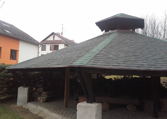 Rekonstrukce střešního pláště zahradního altánu