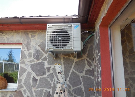 Klimatizace pro zimni zahradu sidla firmy