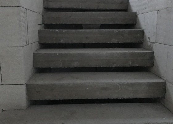 Obklad betonového schodiště