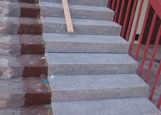 Oprava schodu