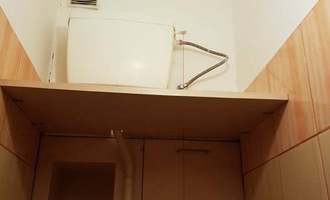 Vymalolování bytu 2+1 úklid a desinfekce koupekny, záchodu a kuchyně