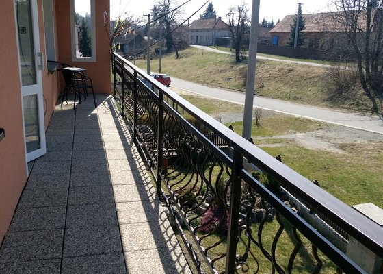 Zábradlí balkon.