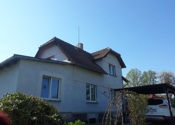 Rekonstrukce střechy na rodinném domě - stav před realizací
