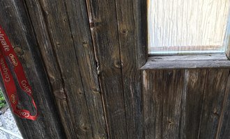Oprava okenic a drobné truhlářské práce - stav před realizací