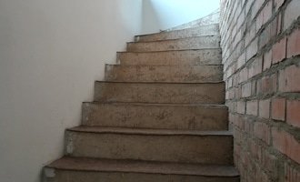 Dřevěné schody - stav před realizací