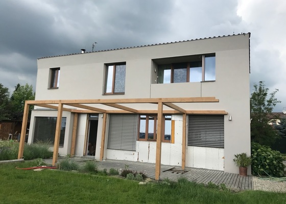 Dřevěná pergola 9x4m, bez zastřešení