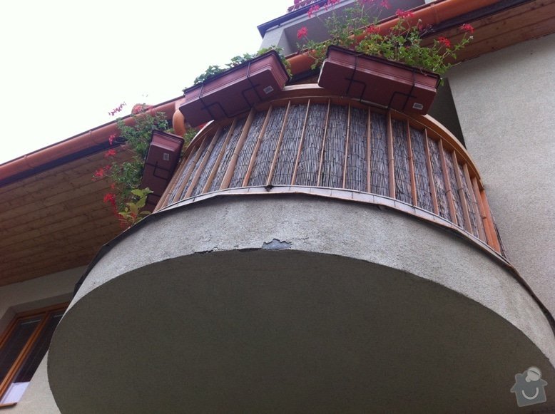 Oprava balkonu v prvním nadzemním patře cihlového domu: IMG_2307