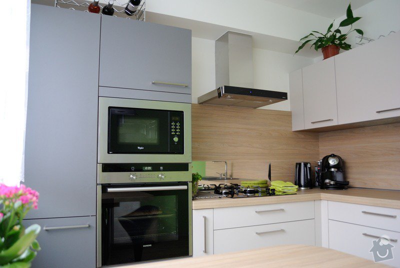 Rohová kuchyně do panelového bytu pro rodinu, Rokycany: DSC_1569