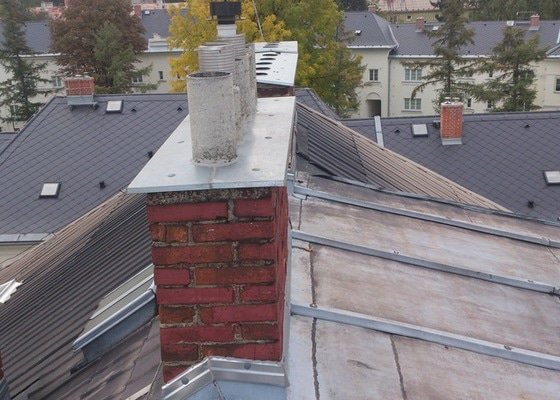 Oprava střechy asi 380 m2 - stav před realizací