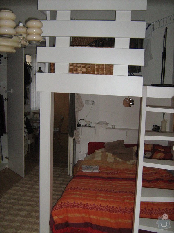 Výroba dřevěného patra a menších kusů nábytku: IMG_0491