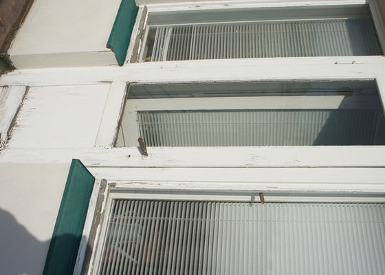 Repase vnějších dřevěných (špaletových) oken - stav před realizací