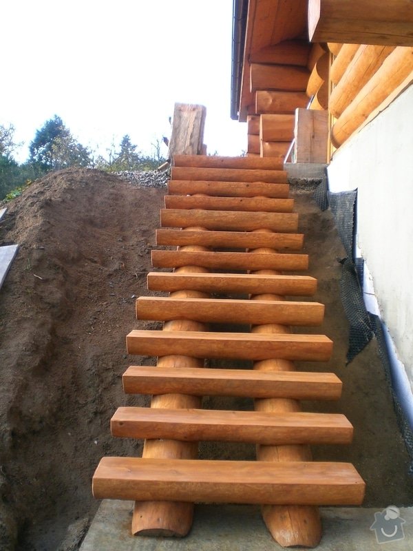 Srubové schody: 078