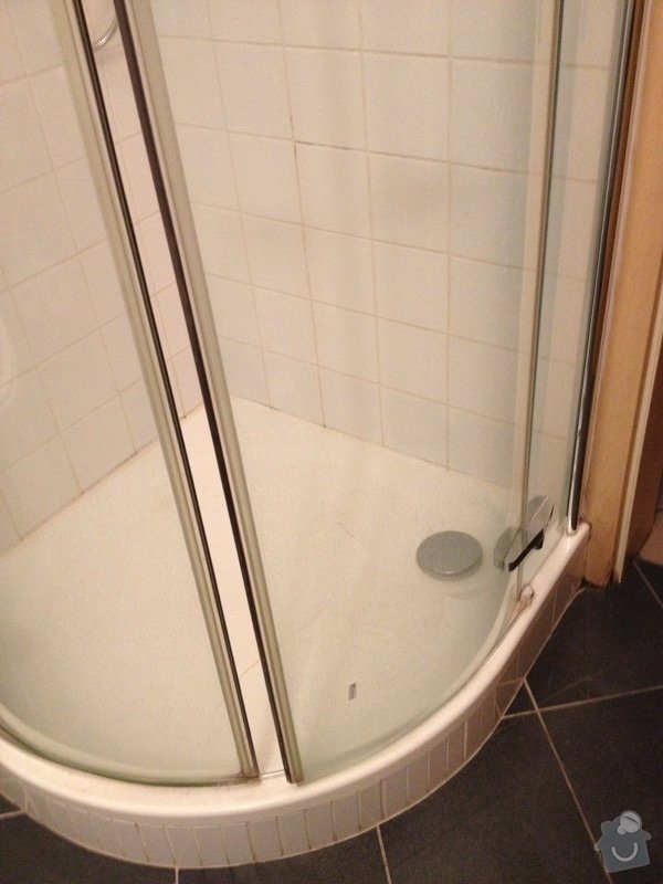 Rekonstrukce sprchového koutu: SK_pohled_ke_dverim