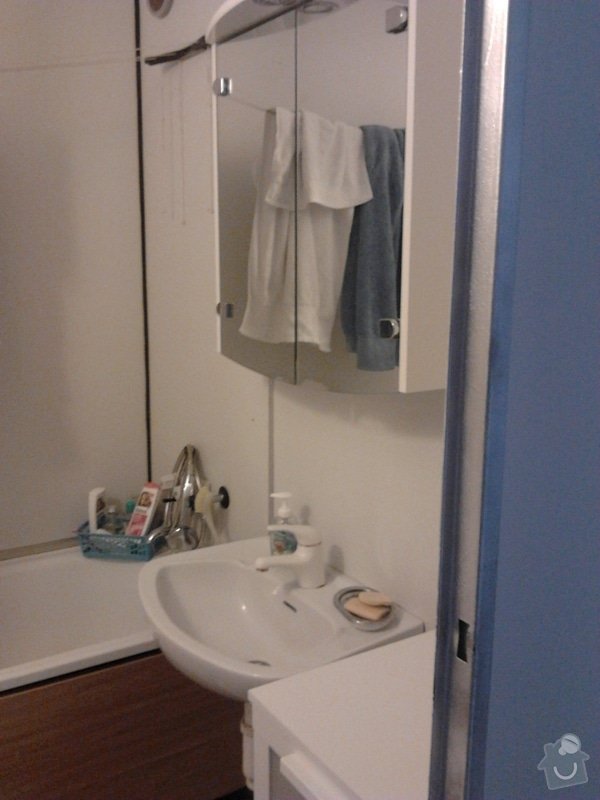 Rekonstrukce koupelny bytového jádra: 2012-04-07_13.27.15