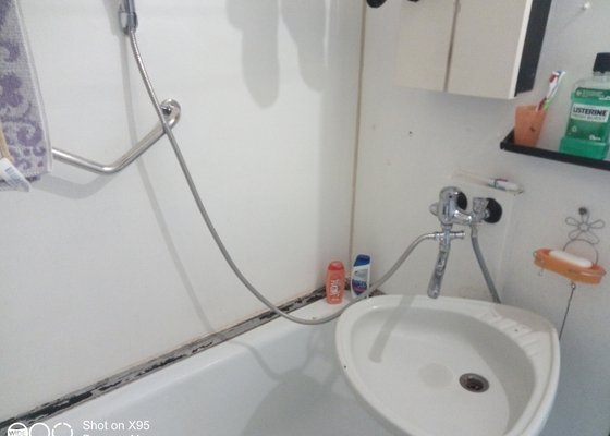 Výměna vany za sprchovací kout+umyvadlo