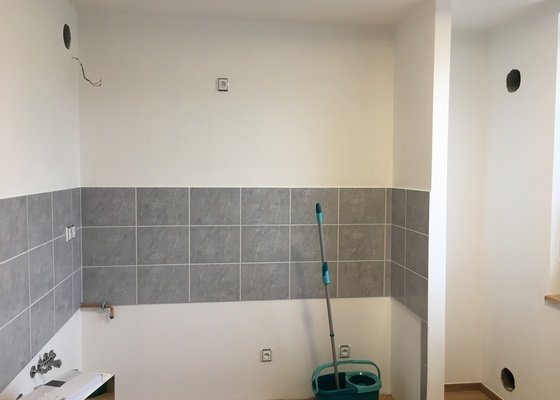 Kompletni rekonstrukce panelakoveho bytu 1+1 (32m2)