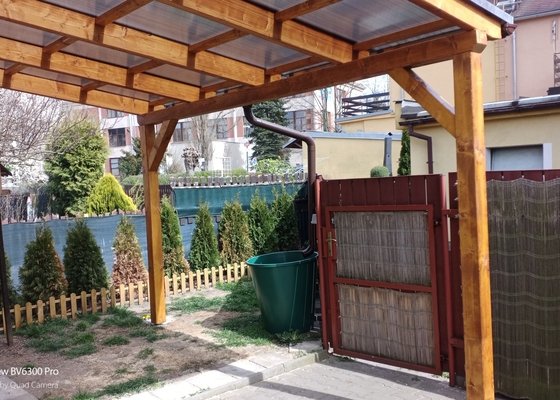 Dřevěná pergola na vstupu cca 3x4m zastřešená - nová poptávka