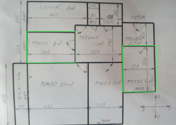 Omítky a podlaha v panelovém bytě - stav před realizací