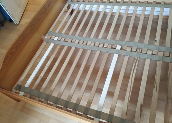 Oprava dřevěnehé postelového roštu