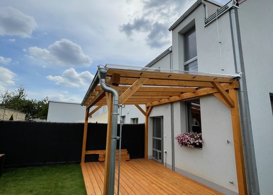 Dřevěná pergola + terasa