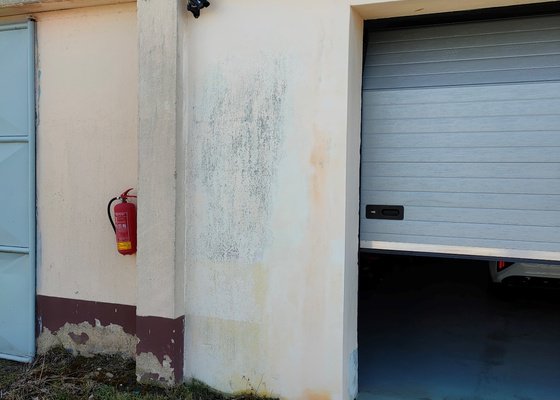 Fasáda garáže - vymalování (drobná zakázka)