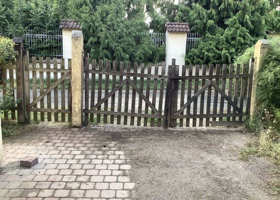 Vrata a brány - stav před realizací