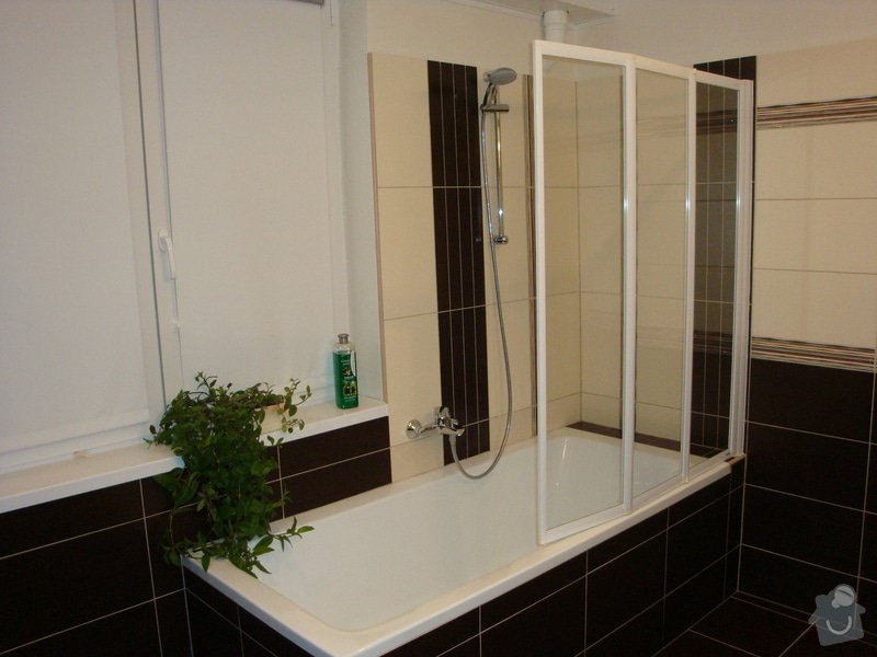 Rekonstrukci koupelny v rodinném domě: DSC07066