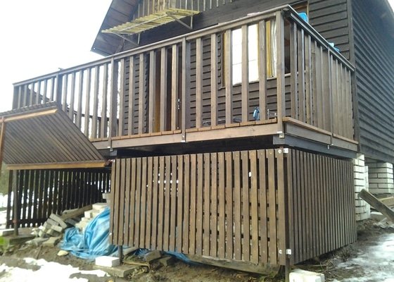 Rekonstrukce dřevěné terasy