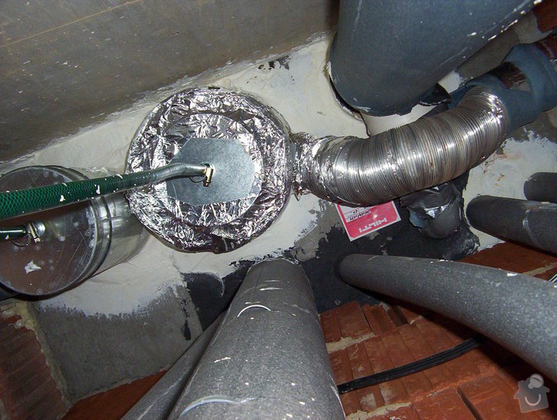 Rekonstrukce jádra a napojení ventilátoru na stoupačku, výměna radiátoru : Snimek_016