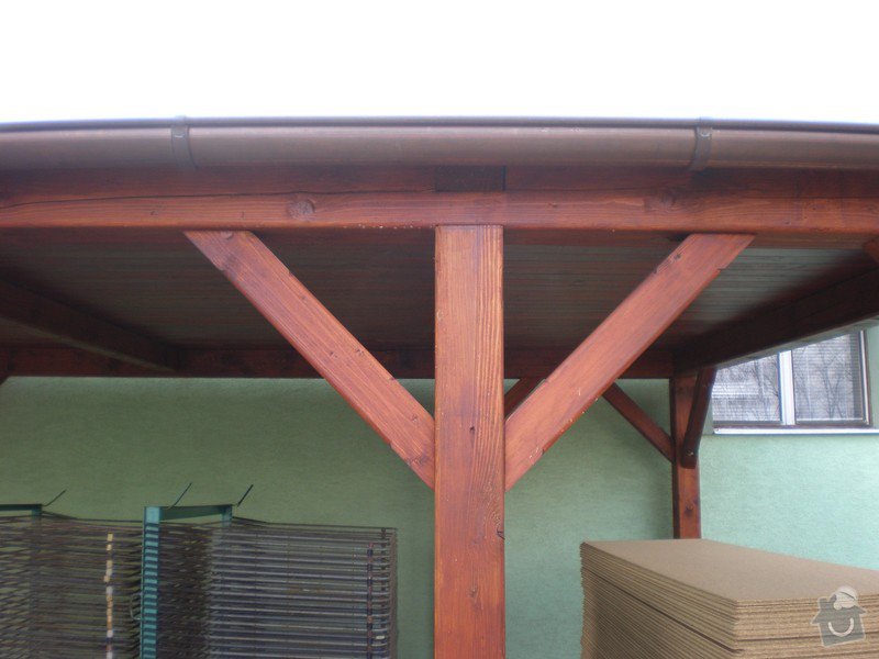 Výroba dřevěného krovu vč.dřevěného stropu,výroba zastřešené pergoly: P4030019