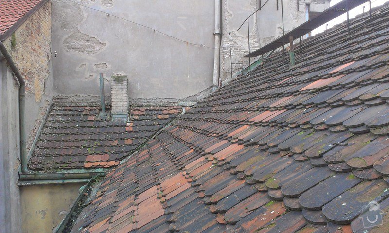 Kompletní rekonstrukce střechy činžovního domu: IMAG3335
