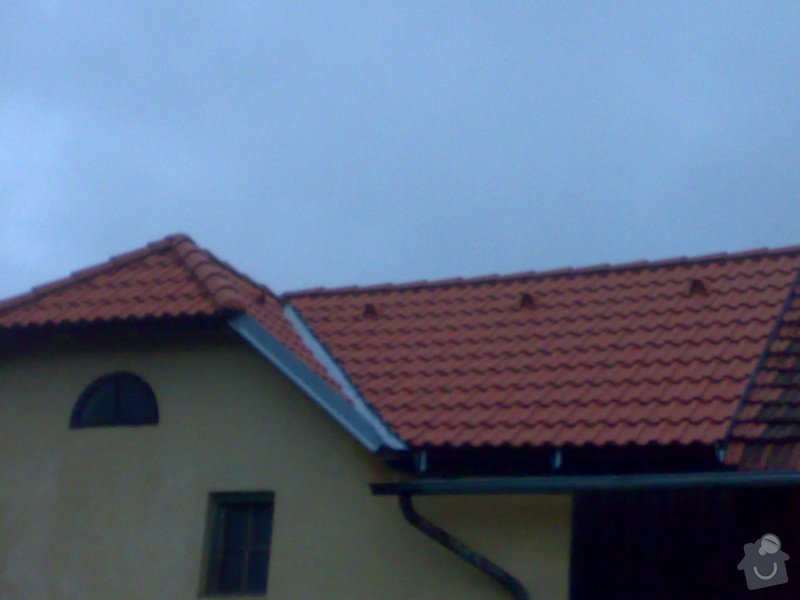 Rekonstrukce střechy - vazby, stavba komínů: 11052014228