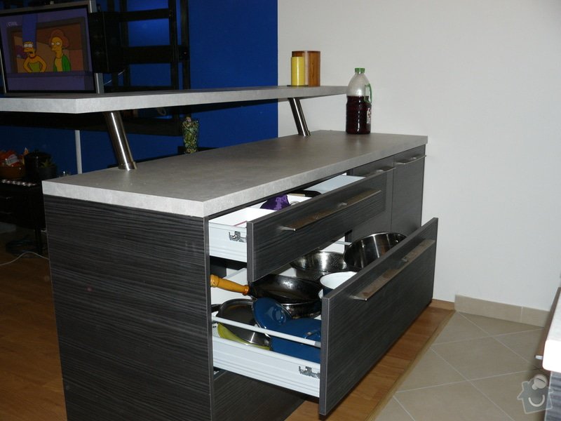 Kuchyň a vestavěnou skřín: P1060797