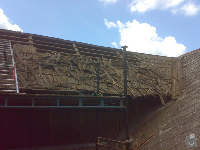 Rekonstrukce části střechy - červen / červenec 2014: 27062014312