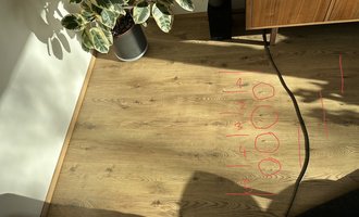 Oprava laminátové podlahy - stav před realizací