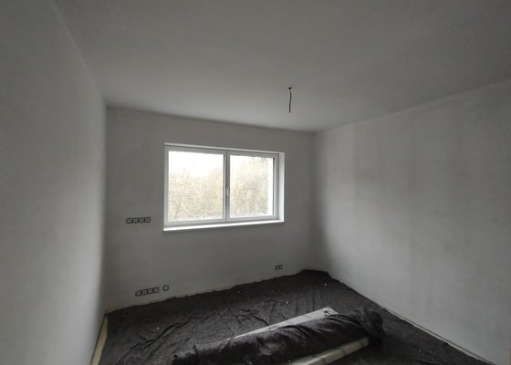 Vymalování domu, více než 5 místností, 400 m²