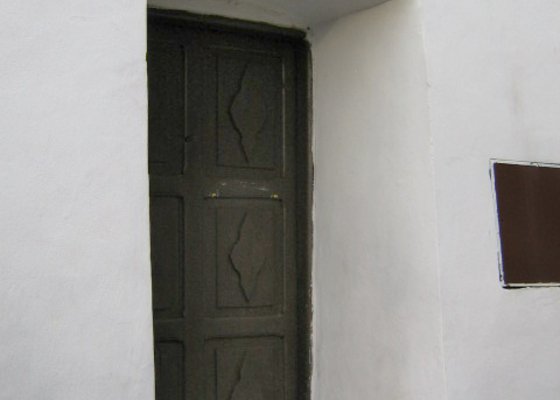 Dřevěná okna, vstupní dveře, dveře na zahradu, schodiště