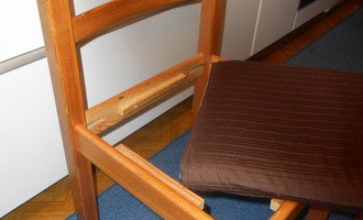 Oprava židlí - stav před realizací