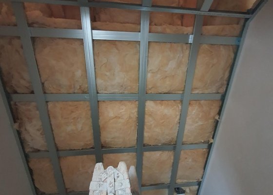 Rekonstrukce podkroví v Berouně - montáž sádrokartonů a izolace