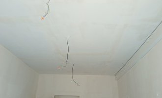 Snížení stropů+tepelná izolace