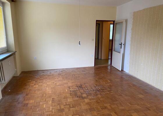Vymalování bytu, 5 místností, 60 m²