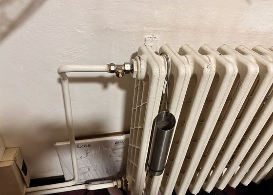 Výměna starých hlavic na topení za termostatické hlavice 3ks (plynový kotel)