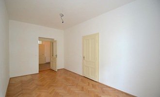 Vymalování bytu, 4 místnosti, 65 m² - stav před realizací