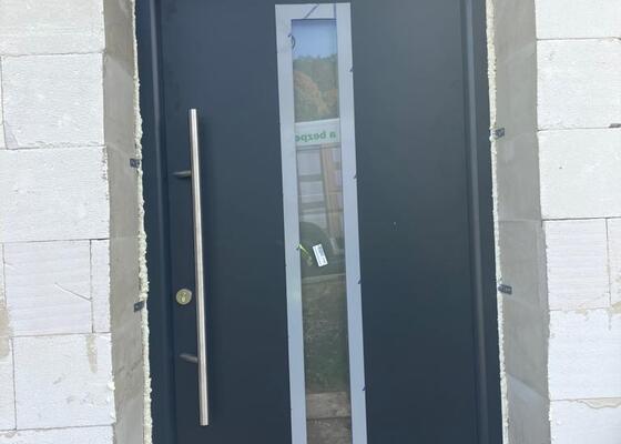 Dodávka a montáž bezpečnostních dveří