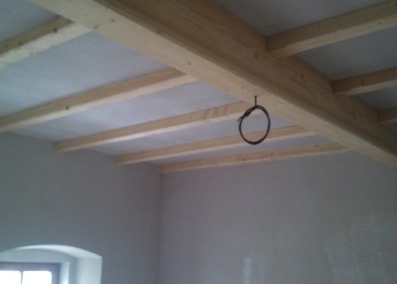 Dřevěná stropní konstrukce