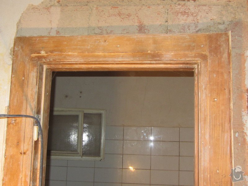 Zhotovení dřevěných dveří a zárubní: IMG_2519