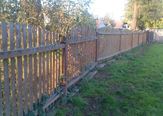 Betonový plot - stav před realizací