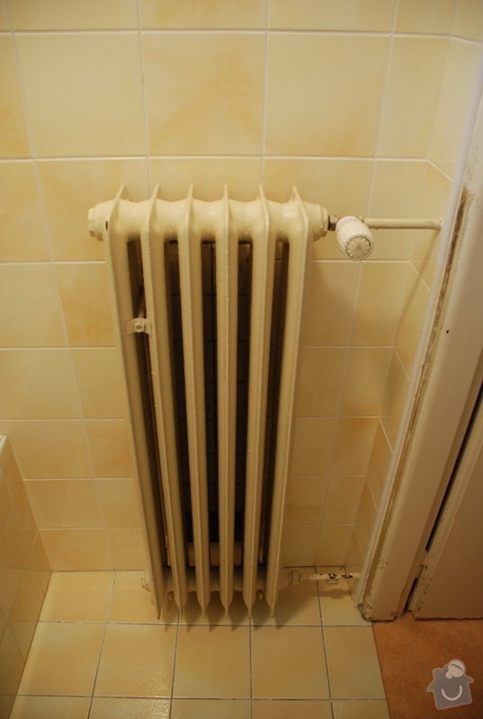 Výměna radiátoru v koupelně: radiator1
